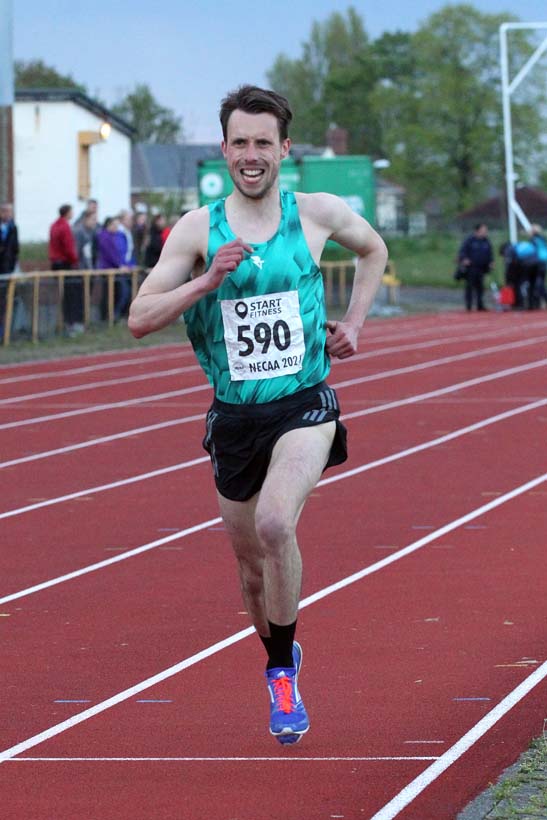 3000 metres, 2021 North East Grand Prix No. 2, Monkton, Wednesday, May 19th. Photo: David T. Hewitson/Sports for All Pics